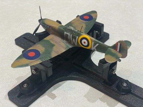 Model makers aircraft - model, stand