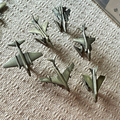 Lot modern jet - modern, aircraft