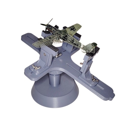 Model aircraft berth - , &