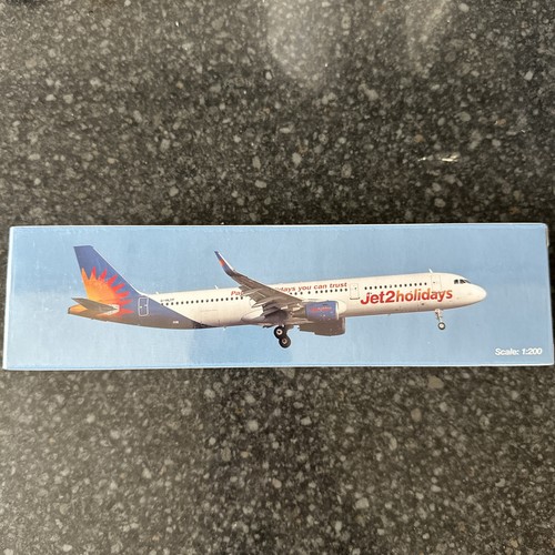 Jet2 holidays airbus - jet2, a321