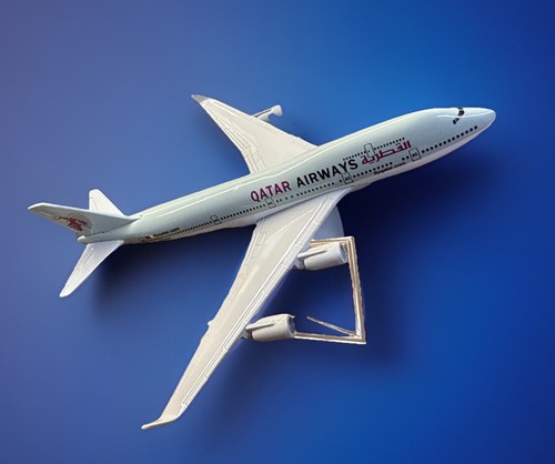 Qatar airways b747 400 - , b747-400
