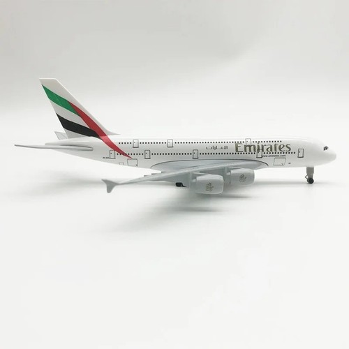 Emirates a380 20cm airbus - 20cm,