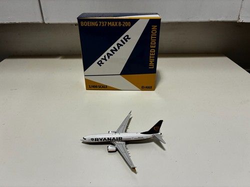 Damaged phoenix models - damaged, 1:400