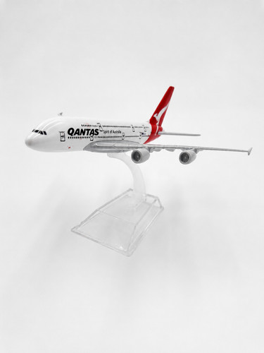 Qantas airbus a380 diecast - a380,