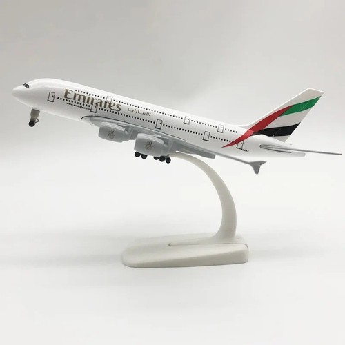 Emirates a380 20cm - 20cm, airbus