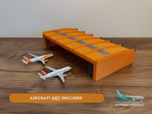 Easyjet luton hangar - easyjet, hq