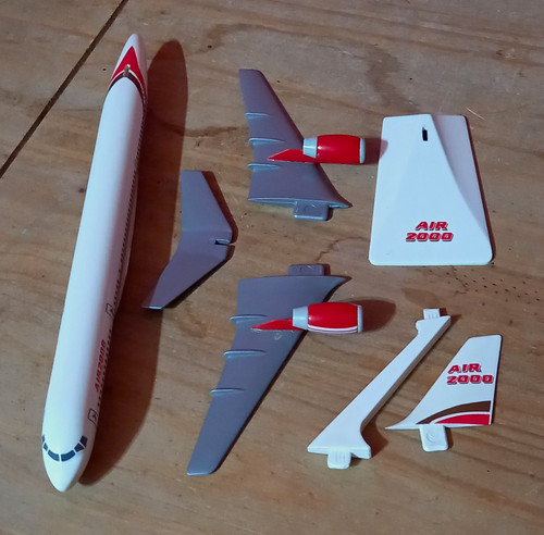 Air 2000 boeing - boeing, civil