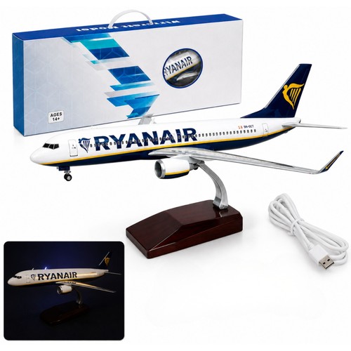 Ryanair boeing 737 model - 737,